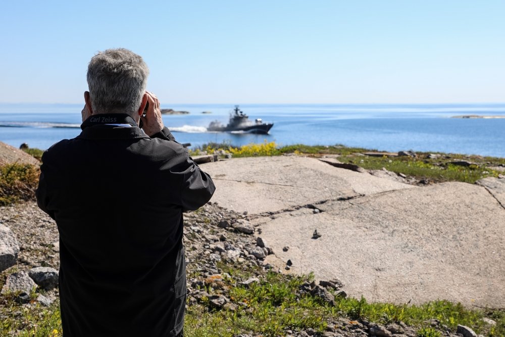 Finnish President Niinistö naval exercises