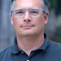 Headshot of Dr. Jeffrey Lewis